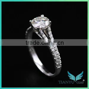1 Carat 6.5mm E F Color Vvs Moissanite14k Gold Moissanite Engagement Rings thumbnail-4