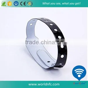 One Time Use PVC Ultralight C Inductive RFID Wristband thumbnail-1