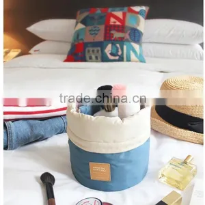 Hot Selling Popular Professional Travel Make-up Pouch Mini Size Large Capacity Travel Dresser Pouch thumbnail-5