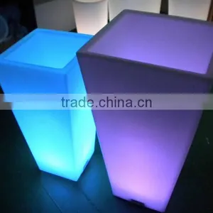 China Factory LED Luminous Plastic Plant Pot Wonderful Tall LED Flowerpot Color Changing LED Flower Pot thumbnail-4