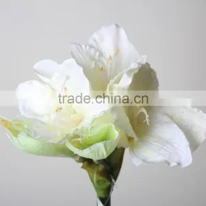 Fake Kaffir Lily Artficial Kaffir Lily Silk Kaffir Lily Flowers Decorative Flowers for Wholesale thumbnail-3