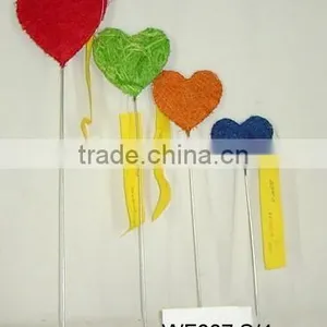 Sisal Heart Pick Valentine's Decoration thumbnail-1