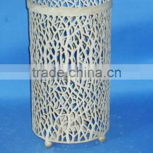 Cheap Outdoor Indoor Metal Shabby Lanterns Candle Holder for Home and Garden Decoration thumbnail-1