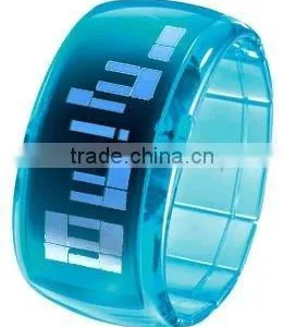 Fashion Plastic Kids LED Watch With Colorful Design thumbnail-1
