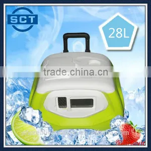Camping Cooler Box With Bluetooth Speaker 28L Green thumbnail-4