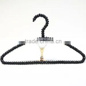 QD-B32 Senior Pearl Beaded Hangers for Display thumbnail-3