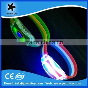 2015 HOT Promotional LED Silicone Bracelet LED Flag Bracelet thumbnail-1