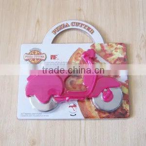 2014 Plastic Handle Scooter Pizza Cutter thumbnail-1