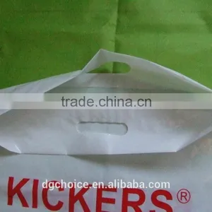 Custom Made Custom Print Punching Bags Die Cut Plastic Bag With Handle Wholesale thumbnail-4