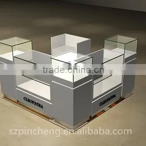 Mobile Phone Shop Interior Design thumbnail-3