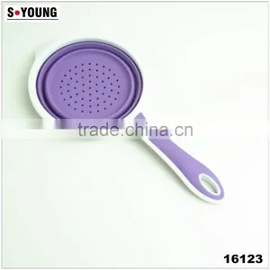 16123 Collapsible Silicone Colander Strainer thumbnail-1