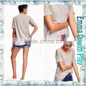 New Stylish Unique Design Front Pocket Girl's Grey Cotton Boat Neck Tee Shirts thumbnail-5