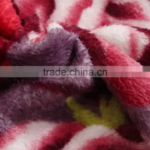 China Supplier Customized Rose Print Summer Blanket thumbnail-3