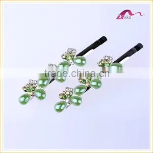 New Arrival Bottom Price Multi Colors Elegant Hair Grips Metal Crystal Decorated Bowknot Ceramic Beads Hair Clips For Girls Gift thumbnail-2