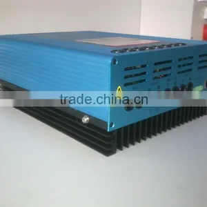 CE Approved High Quality 12v 24v Auto Switch 20a 30a 40a 50a Mppt Solar Charger Controller thumbnail-4
