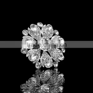 Shiny Crystal Jewel Brooch Pin With Rhienstone, Crystal Brooch Pins, Rhinestone Brooch Pins for Wedding Design thumbnail-1