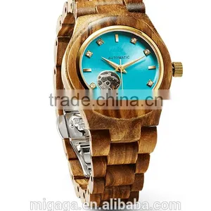 Best Selling 2016 Lovers Wooden Watch for Men Bamboo Women Wristwatch thumbnail-1