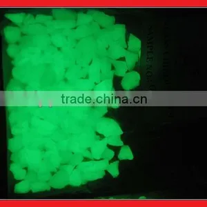 Glow in Dark Crushed Glass Chips thumbnail-1