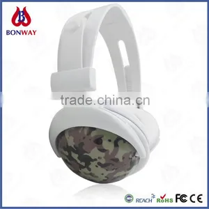 Fashion Stylish Headset With Foldable Design for Travelling thumbnail-1