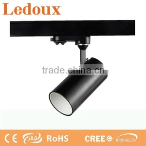 Slim Housing 9w Led Track Light thumbnail-1