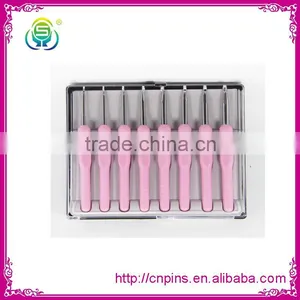 Chinese Hot Selling Plastic Crochet Hook With Scissors thumbnail-5