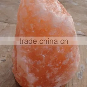 Rock Salt Lamp thumbnail-1