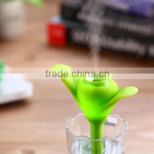 Mini Clover Shape Air Purifier Humidifier/table Aromatherapy Humidifier/humidifier Aroma Diffuser thumbnail-3
