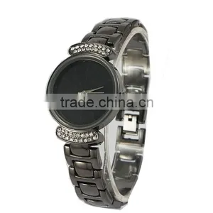 Hot! Gold Plated Alloy Diamond Fashion Lady Watch High Brighness Wrist Watch Watch Custom Logo thumbnail-4
