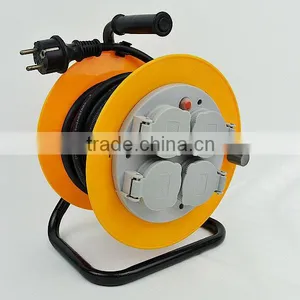 Earthed Sockets Euro IP44 Cable Reel With Socket Cover thumbnail-1