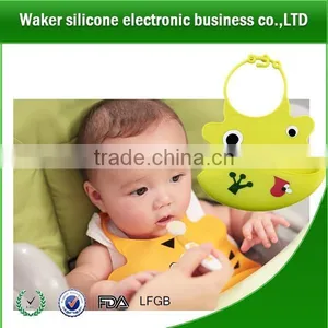 Cartoon Face Pattern Non-toxic Soft Waterproof Silicone Baby Bid With Crumb Catcher for Feeding Kids Infant thumbnail-2