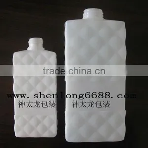 Square HDPE Plastic Shampoo Bottle thumbnail-1