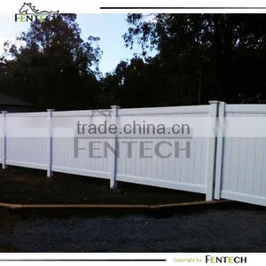 High Quality Hot Sale UV Proof Plastic/vinyl/pvc Garden Privacy Fence thumbnail-1
