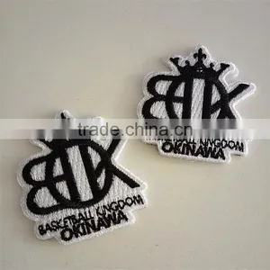 Factory Cheap Custom Embroidery Patches for Clothing thumbnail-1