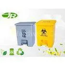 Green 15L Plastic Waste Bin Plastic Parts Bins For Kitchen , Medical thumbnail-1