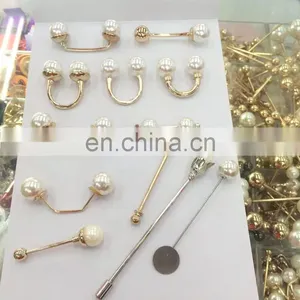 Fashion Metal Garment Accesories Pearl on Collar Horseshoe Pearl on Clothing thumbnail-1