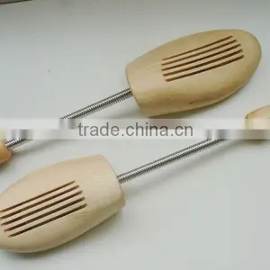 YT-XLA03 Flexible Bamboo Shoe Tree thumbnail-1
