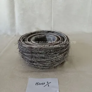 White Painted Grass Basket thumbnail-5