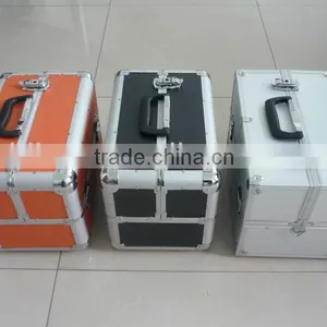 Aluminium Cosmetic Case thumbnail-2