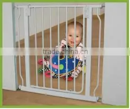 Baby Safety Gate thumbnail-2