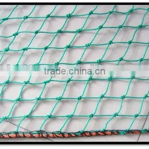 PE Knotted Fish Net thumbnail-1