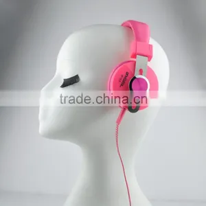 Best Seller High Quality Headphone With Noise Cancelling Function thumbnail-2