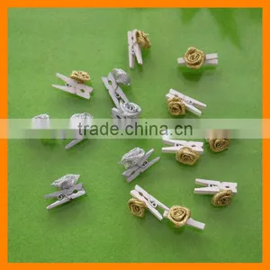 Beautiful Small Wooden Peg With Flower thumbnail-1