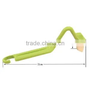 Hot Selling V-type Plastic Cleaning Toilet Brush Without Holder thumbnail-2