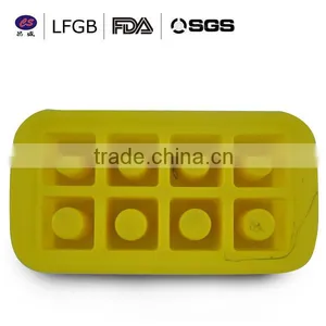 Wholesale FDA Grade Nonstick 4 Cavities Silicone Ice Tray thumbnail-1