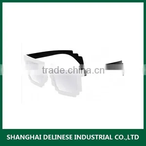 Optical Glasses thumbnail-1