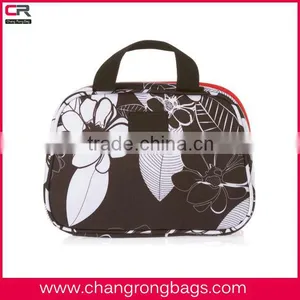 Large Main Compartment Women Hook Cosmetic Wash Bag /Flower Print Wash Pouch /Journey Toilet Bag thumbnail-1