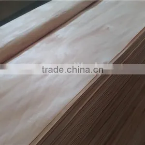 Linyi Grade a b c No Dots 0.3mm 4'x8' Decorative Natural Okoume Face Veneer thumbnail-2