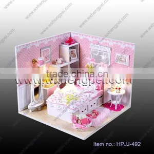 3D Puzzle Honey Pine Room Furniture Bedroom Model thumbnail-1