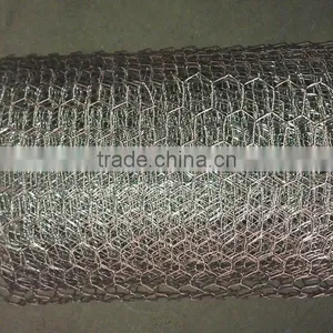 Hexagonal Fencing Wire Mesh/ Hexagonal Wire Netting With Low Price thumbnail-1