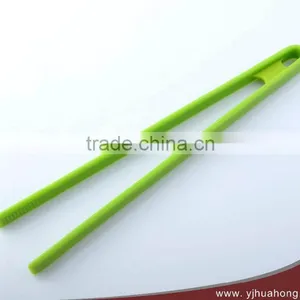 Food Grade Silicon Kitchen Service Tongs thumbnail-1